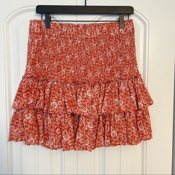 LOFT Dresses & Skirts - LOFT Spring Smocked Tiered Mini Skirt Size Medium